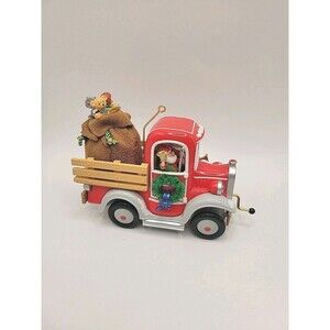 Vintage Hallmark Keepsake Christmas  Ornament 2006 Happy Haulers Big Red Truck